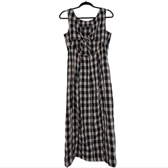 Black and White Checkered Sleeveless Dress - Picture 2 of 4